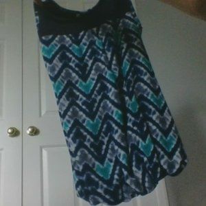 sleeveless strip shirt